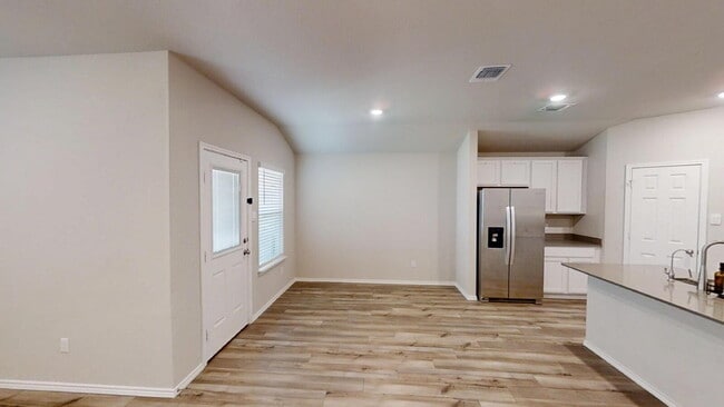 Photo - "Spacious 4-Bedroom Gem on Luella Drive – Your Perfect Killeen Retreat!"
