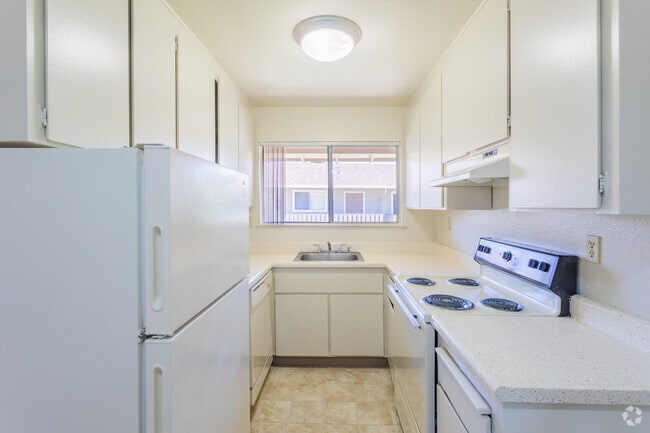 Wildwood Manor Apartments