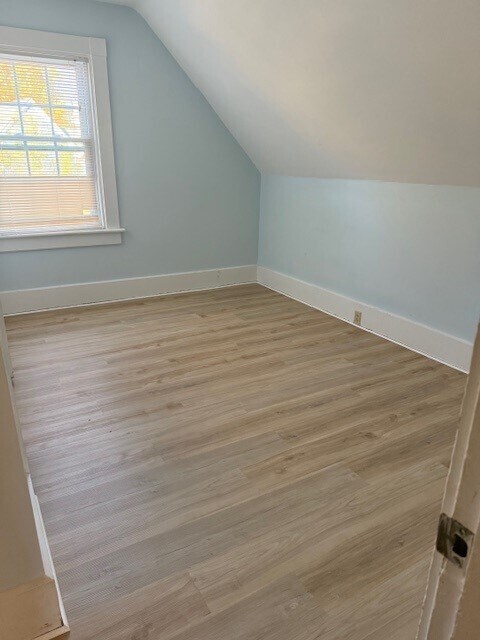 Photo - 256 Lowell Ave Unit 2