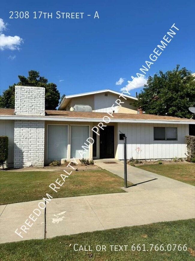 Building Photo - 2308 17th St Unit A