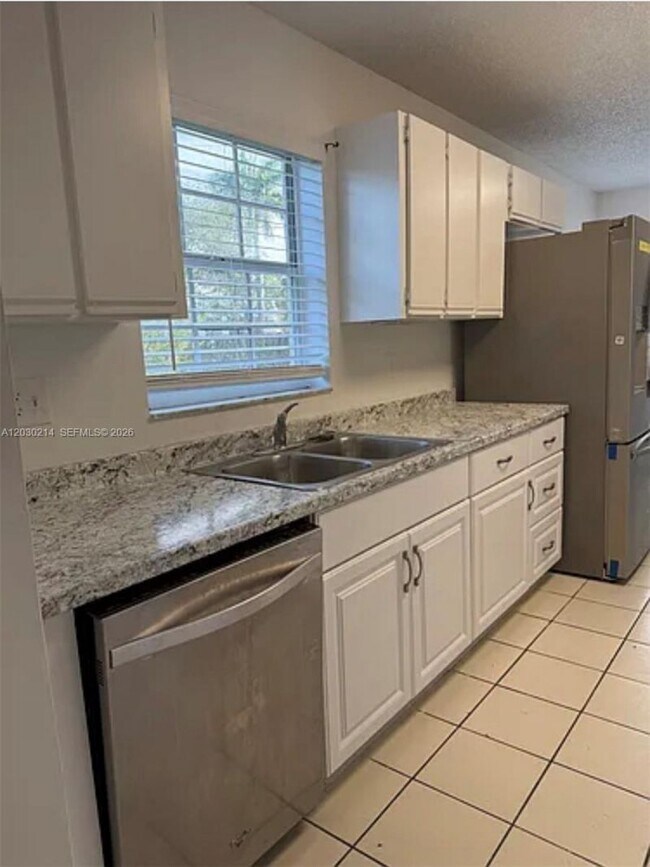 Photo - 127 SW 159th Way
