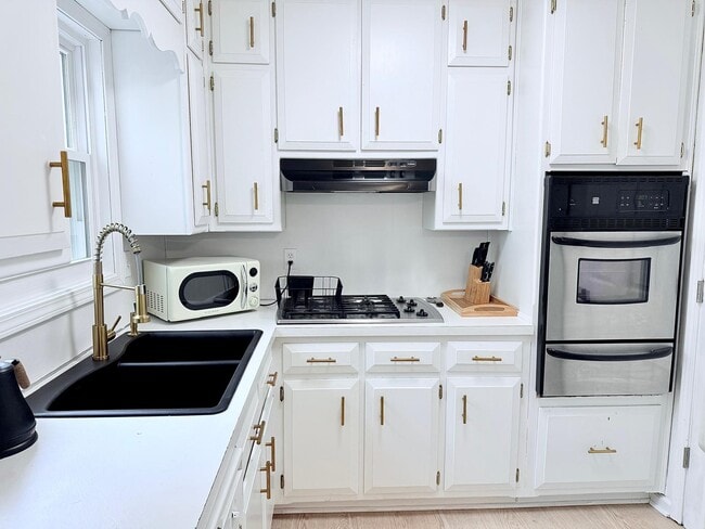 Photo - 5128 Rocky Hill Dr SW