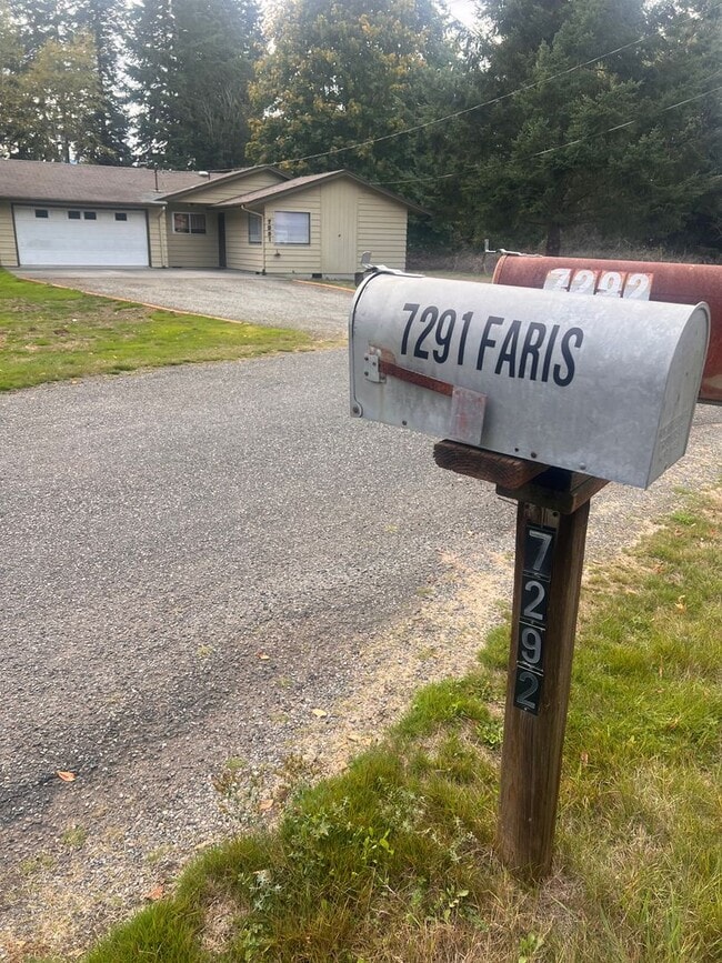 Photo - Charming 3bd/2 Home