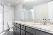 2BR, 2BA - 955SF