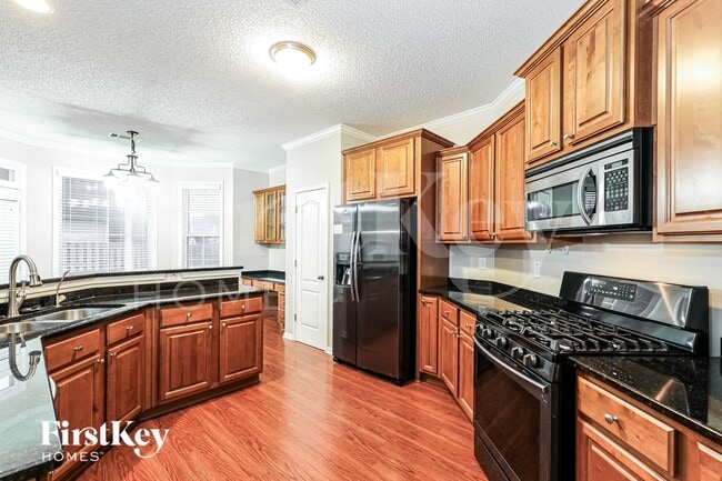 Photo - 120 Summit Point Dr