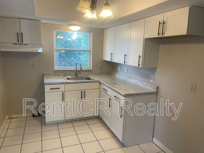 Photo - 5281 Bamboo Pl Unidad B