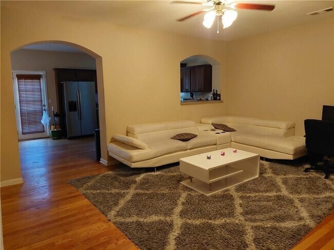 Photo - 13 Burns View Ct