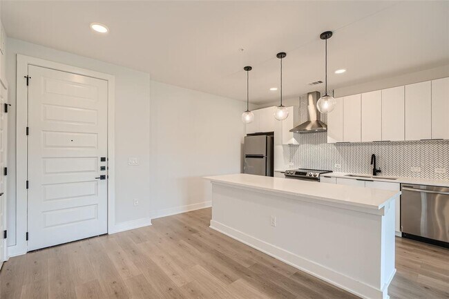 Photo - 2500 Longview St Unidad 404
