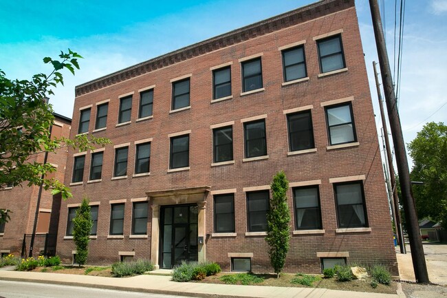 Main entry on 13th Street - 312 E 13th St Apartments Unit 9