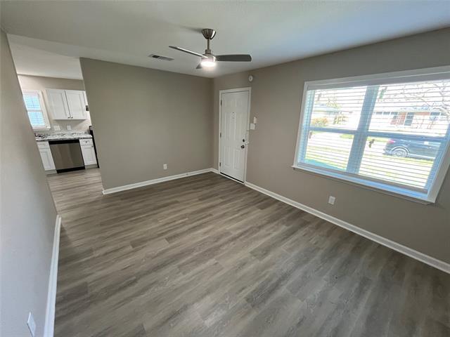 Photo - 1512 Longview St