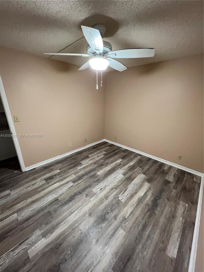 Photo - 7650 W McNab Rd Unidad 204