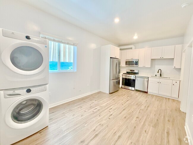 Building Photo - 839 Merwin St Unit .5 Rental