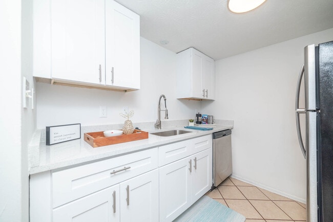 Camelot Apartments