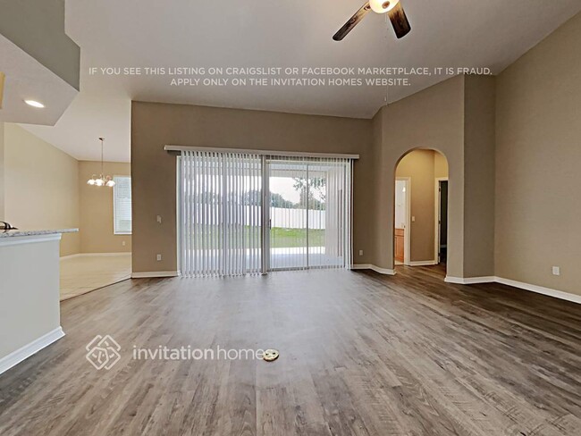 Photo - 341 Oak Springs Dr