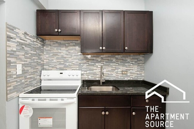 Photo - 1360 W Touhy Ave Unit 109
