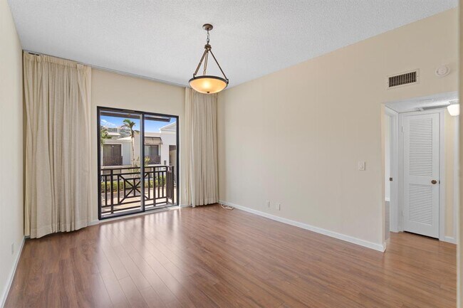 Photo - 1630 S Ocean Ln Unit 235