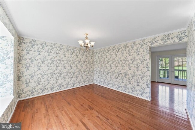 Photo - 506 Dunbarton Ct