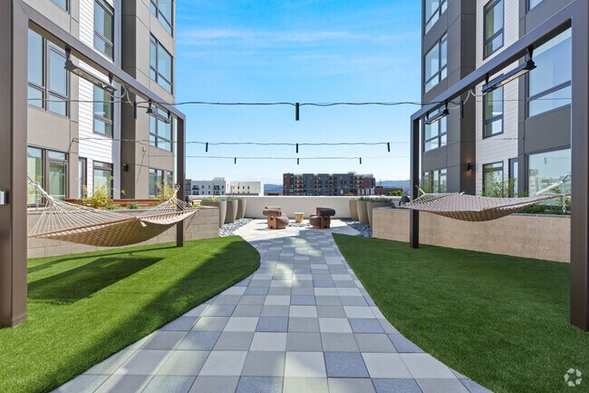 Outdoor Lounge