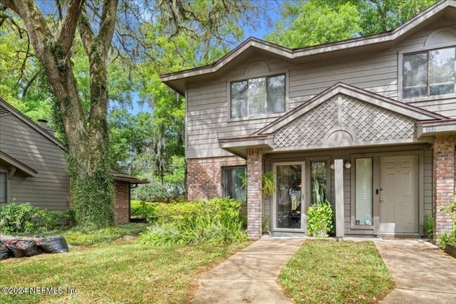 Photo - 1909 University Blvd S House