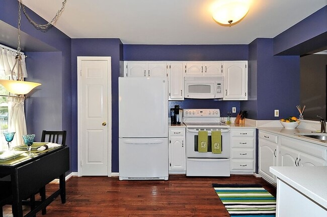 Photo - 4745 Columbia Rd