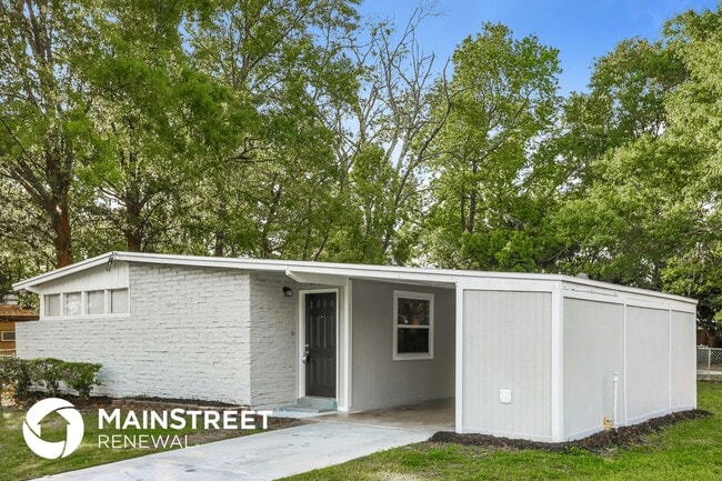 Photo - 6924 Clovis Rd