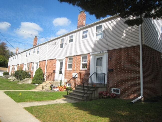 Pitman Gardens Apartments