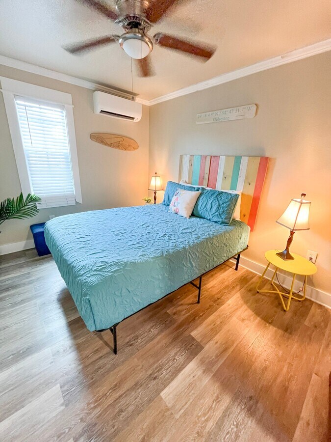 Photo - 1820 Avenue O 1/2