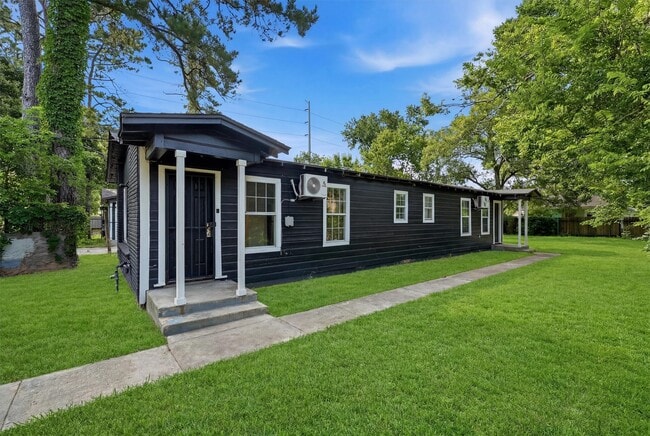 Building Photo - 8038 Record St