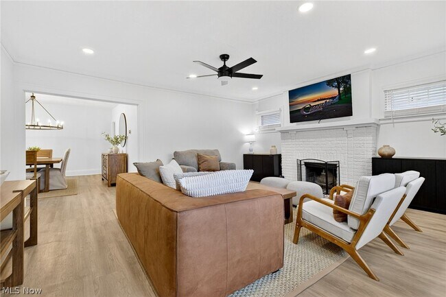 Photo - 3326 E Overlook Rd