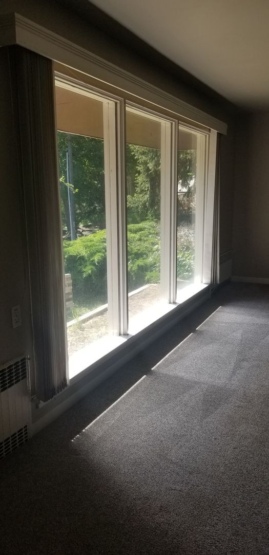 Photo - 1015 NE Alpha Rd