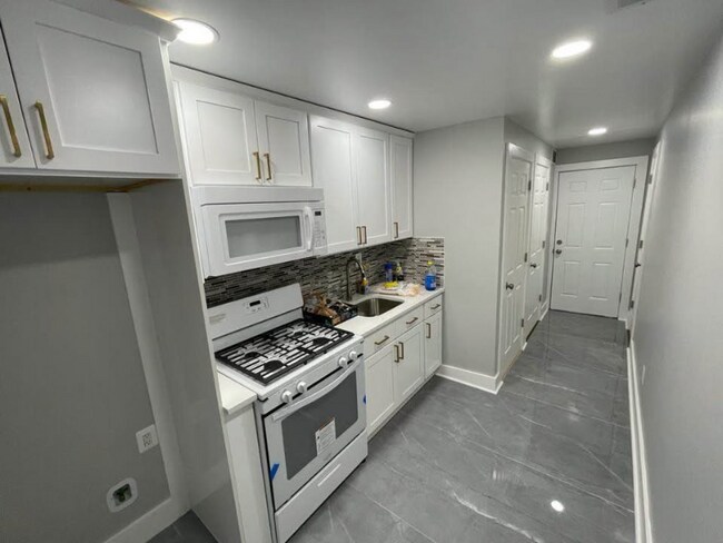 300 N 5th St Unit 1