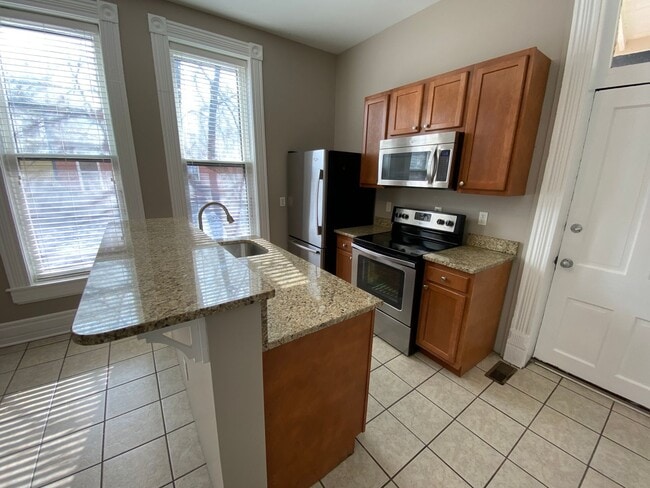 Photo - 885 Dennison Ave Unit A