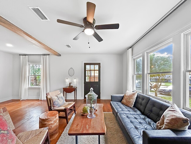 Photo - 3303 N Perry Ave