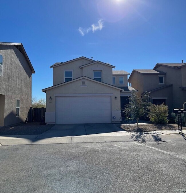 Photo - AVAILABLE NOW! Beautiful 3BD/3BA North West HOME Resort-Style Living Across from Omni Tucson Nat...