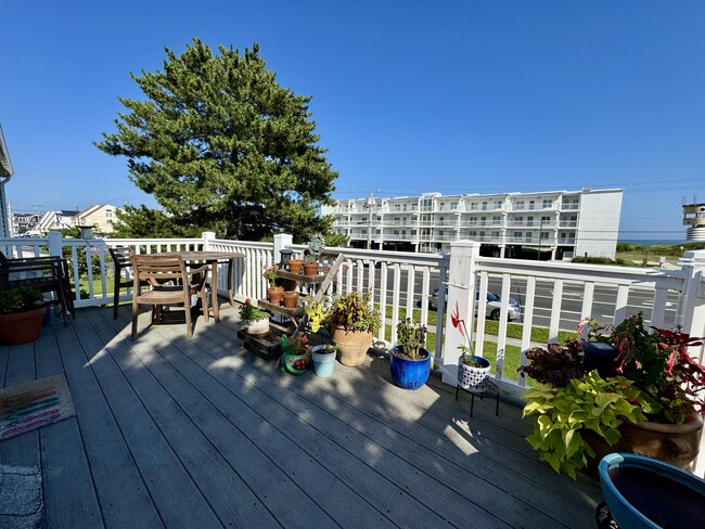 Deck - 111 W Brigantine Ave Unit 2