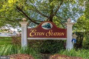 347 Huntington Ct