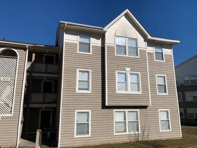 1010 Brookhollow Drive Apt #9 Fayetteville... - 1010 Brookhollow Drive Apt #9 Fayetteville...