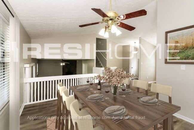Photo - 3947 Wood Path Dr