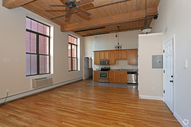 Interior Photo - Franklin View Terrace Rental