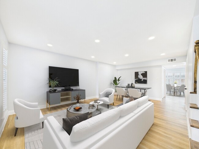Photo - 10380 Briar Forest Dr Unit 32/6