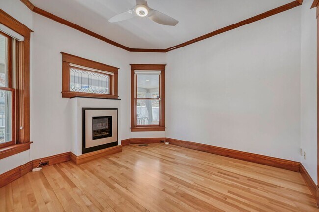 Photo - Gorgeous Victorian Home in Incredible Location - Available NOW!