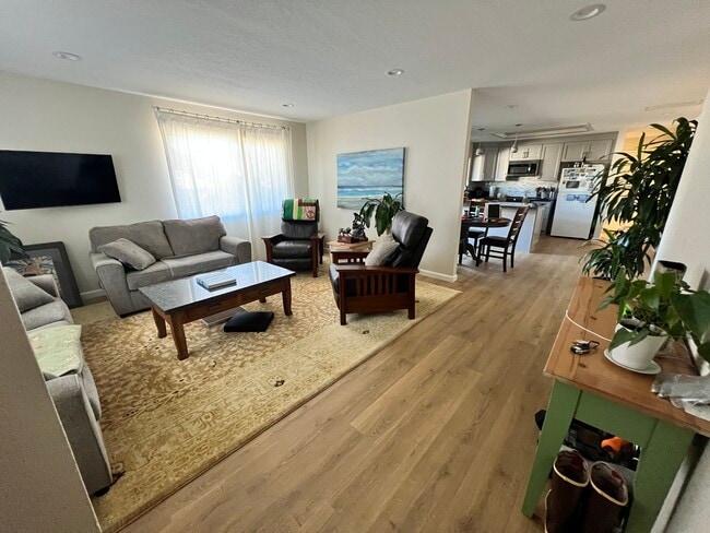 Photo - 7807 Stefenoni Ct