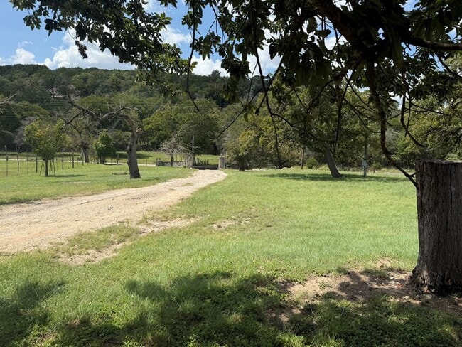 Photo - 1904 Bear Creek Rd