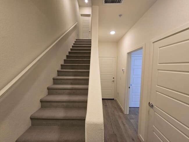 Photo - New Modern Fully Furnished Three-Story Townhome Near the Truckee River