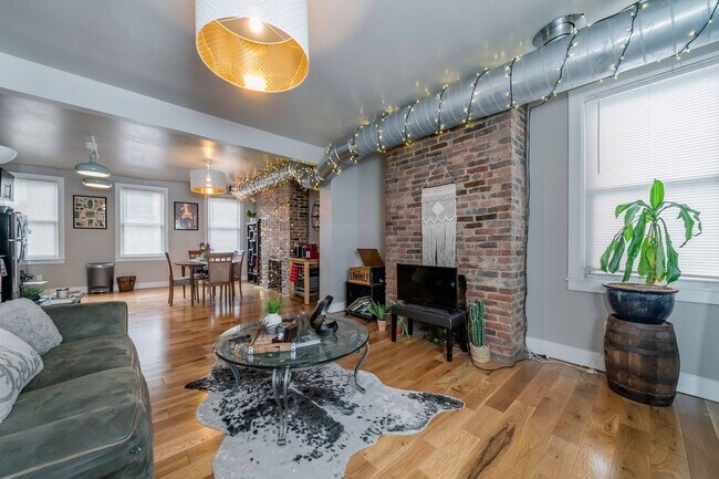 Photo - 1418 High St Unit #2