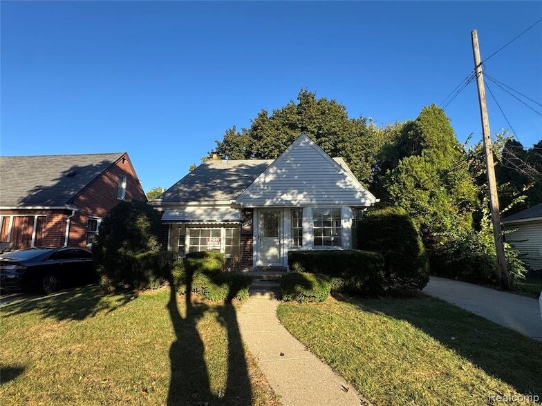 Photo - 8038 Riverdale St