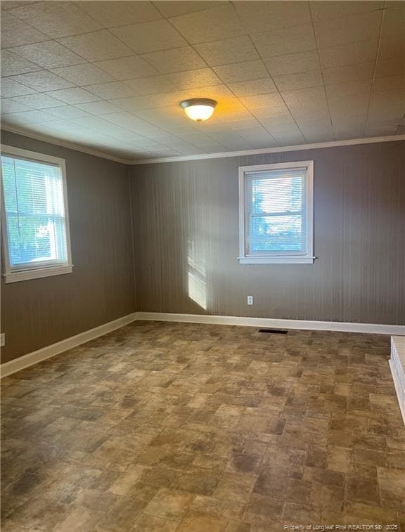 Photo - 127 N Main St