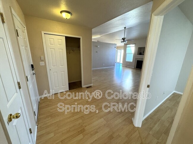 Photo - 1305 Lords Hill Dr