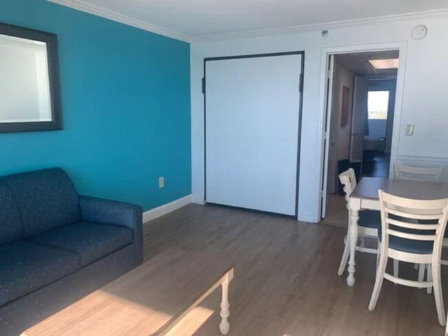 Building Photo - 5-B Riptide Bch Clb Unit ID1383724P