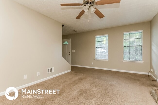 Photo - 6125 Creekford Dr